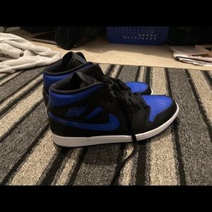 Jordan mid royal 2020,